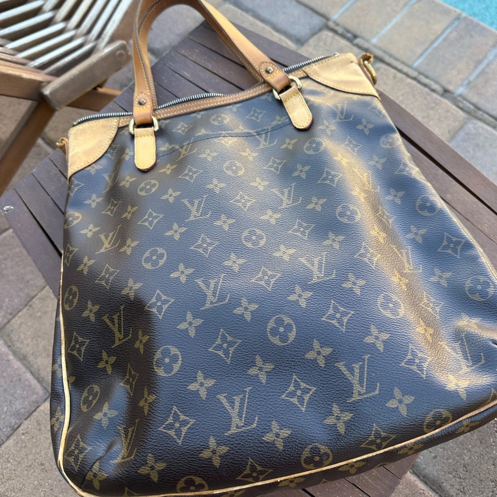 Louis Vuitton Odeon GM